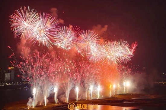 烟花最新